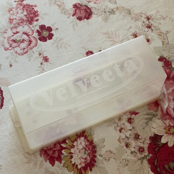 Kraft Velveeta Plastic Container - Picture 1 of 6